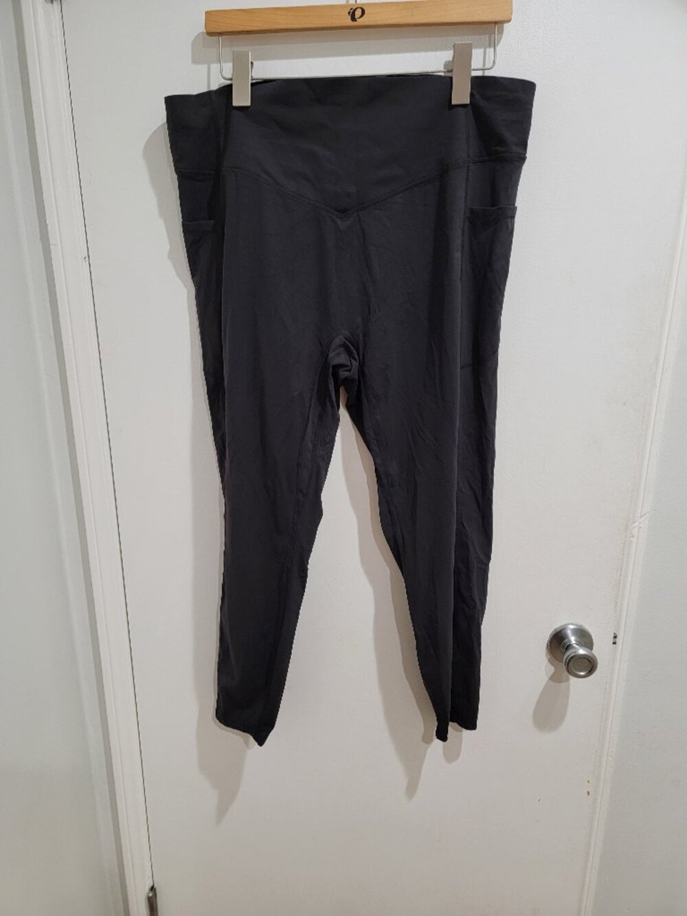 Halara UltraSculpt™ High Waisted Scrunch Butt Lifting Tummy Control leggings